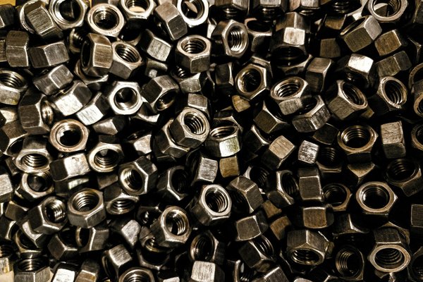 Understanding the industrial nut: a cornerstone of modern hardware